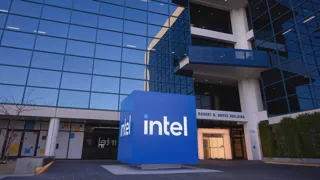 Intel advanced packaging: EMIB, Foveros és chiplet technológia